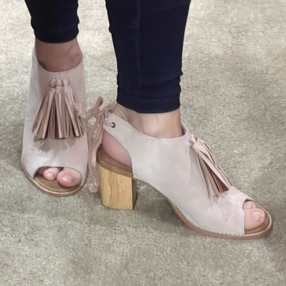 Toms blush suede tassel open toe booties